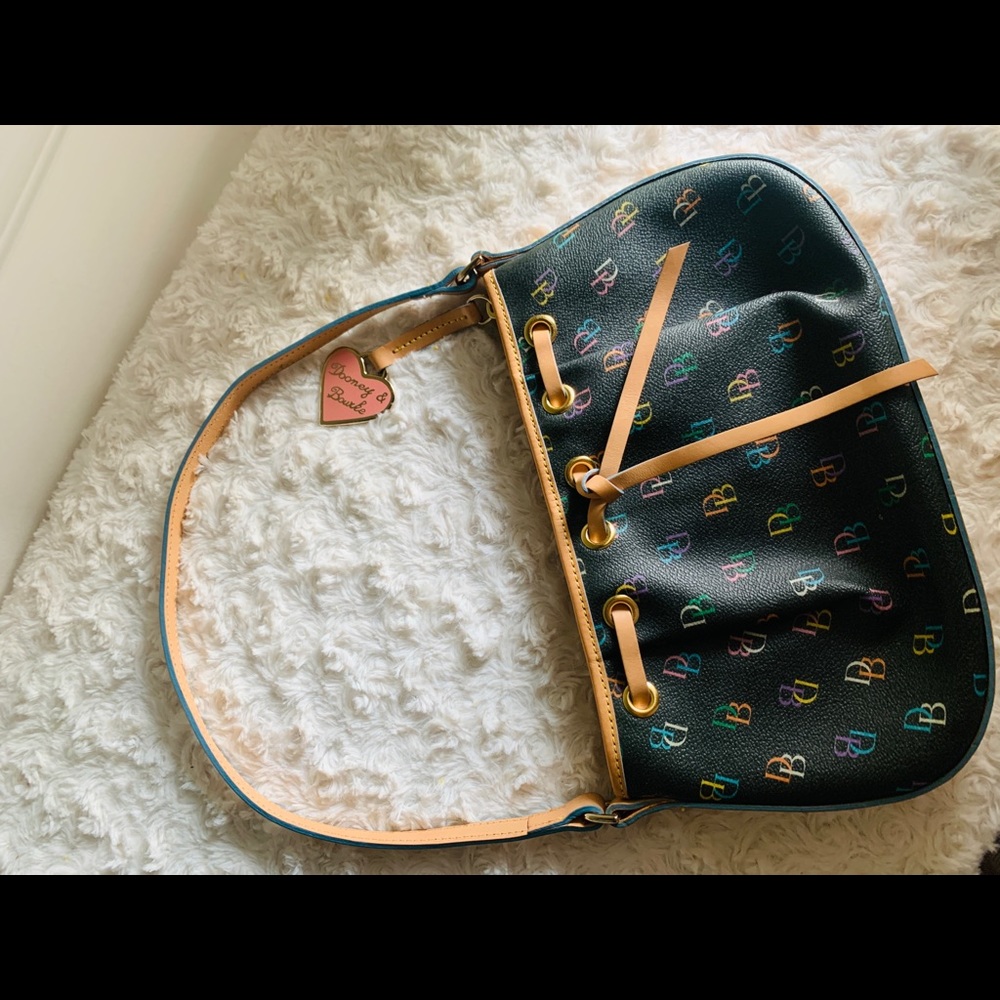 Vintage Dooney and Bourke Black Shoulder Bag